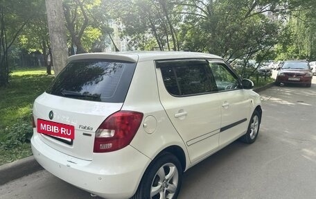 Skoda Fabia II, 2012 год, 650 000 рублей, 4 фотография
