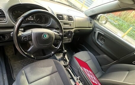Skoda Fabia II, 2012 год, 650 000 рублей, 7 фотография
