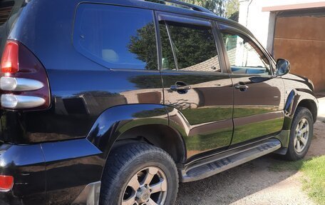 Toyota Land Cruiser Prado 120 рестайлинг, 2008 год, 1 800 000 рублей, 3 фотография