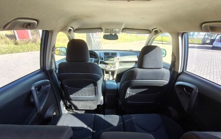 Toyota RAV4, 2010 год, 850 000 рублей, 23 фотография