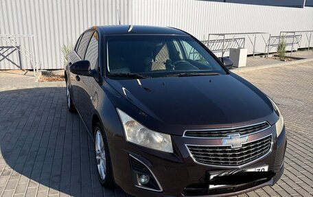 Chevrolet Cruze II, 2013 год, 700 000 рублей, 2 фотография