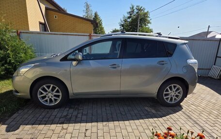 Toyota Verso I, 2012 год, 900 000 рублей, 6 фотография