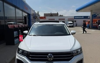 Volkswagen T-Roc I, 2022 год, 1 830 000 рублей, 1 фотография