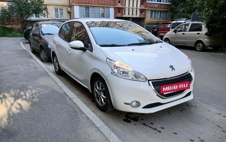 Peugeot 208 II, 2013 год, 510 000 рублей, 2 фотография