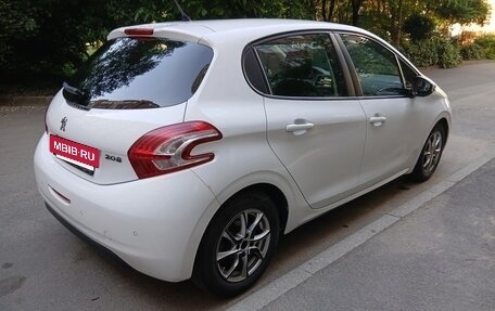Peugeot 208 II, 2013 год, 510 000 рублей, 3 фотография