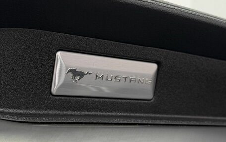 Ford Mustang VI рестайлинг, 2018 год, 3 300 000 рублей, 19 фотография