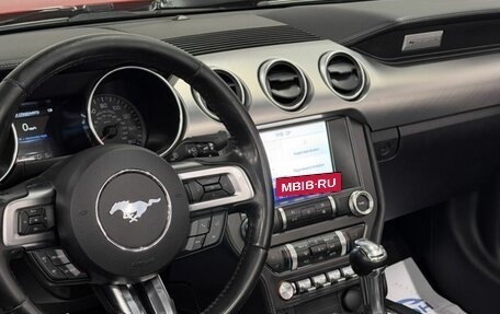 Ford Mustang VI рестайлинг, 2018 год, 3 300 000 рублей, 10 фотография