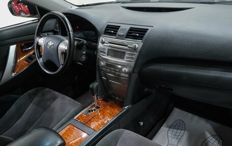 Toyota Camry, 2011 год, 1 099 000 рублей, 15 фотография