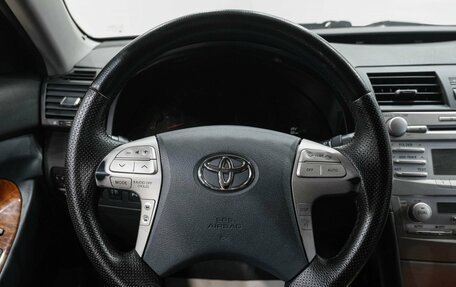 Toyota Camry, 2011 год, 1 099 000 рублей, 20 фотография