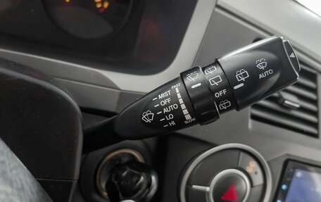 SsangYong Kyron I, 2011 год, 599 000 рублей, 18 фотография