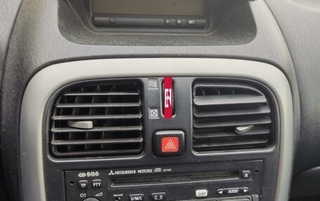 Mitsubishi Carisma I, 2003 год, 220 000 рублей, 8 фотография