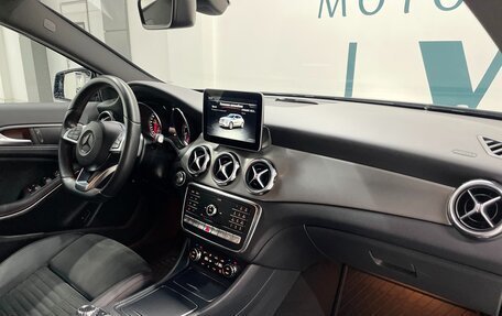 Mercedes-Benz GLA, 2017 год, 2 200 000 рублей, 28 фотография