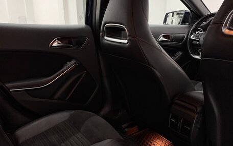 Mercedes-Benz GLA, 2017 год, 2 200 000 рублей, 31 фотография