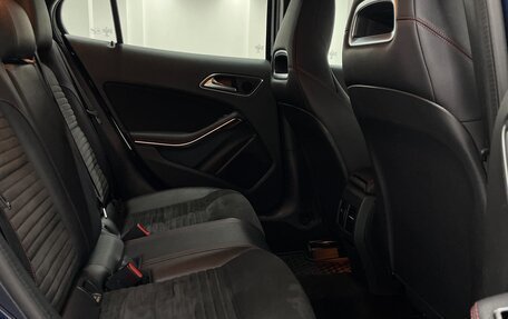 Mercedes-Benz GLA, 2017 год, 2 200 000 рублей, 32 фотография