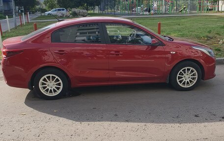 KIA Rio IV, 2017 год, 1 500 000 рублей, 3 фотография