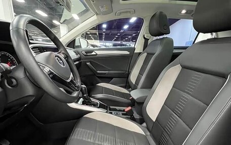 Volkswagen T-Roc I, 2022 год, 1 642 104 рублей, 9 фотография