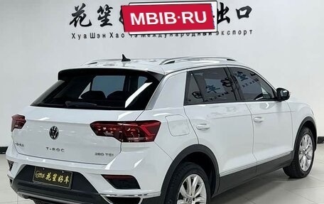 Volkswagen T-Roc I, 2022 год, 1 642 104 рублей, 5 фотография