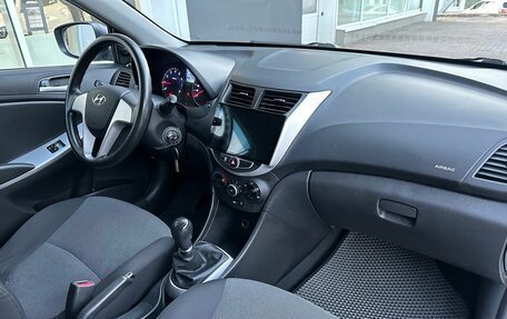 Hyundai Solaris II рестайлинг, 2013 год, 749 000 рублей, 3 фотография