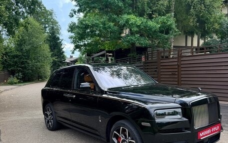 Rolls-Royce Cullinan, 2021 год, 37 500 000 рублей, 2 фотография