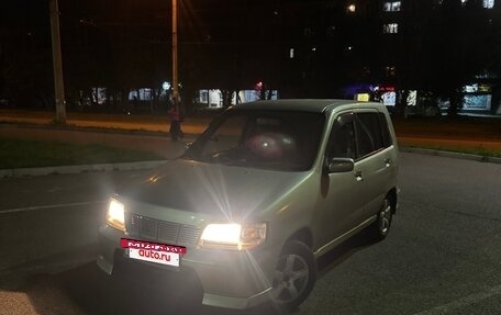 Nissan Cube II, 2001 год, 280 000 рублей, 11 фотография