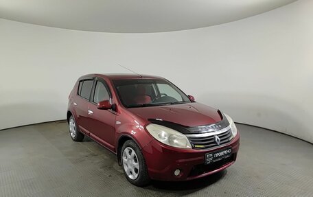 Renault Sandero I, 2012 год, 635 000 рублей, 3 фотография