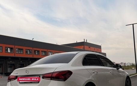 Mercedes-Benz A-Класс, 2021 год, 2 700 000 рублей, 4 фотография