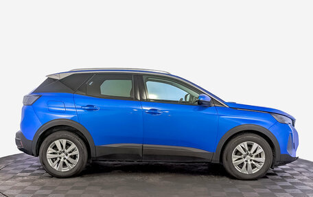 Peugeot 3008 II, 2021 год, 2 190 000 рублей, 4 фотография
