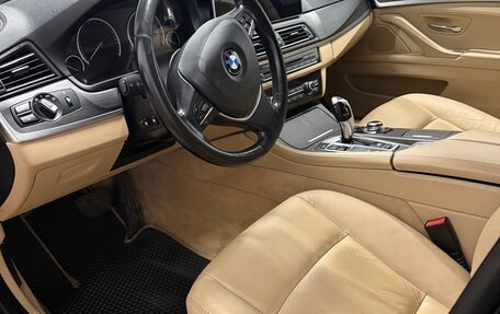 BMW 5 серия, 2014 год, 2 100 000 рублей, 12 фотография
