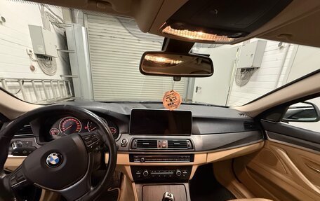 BMW 5 серия, 2014 год, 2 100 000 рублей, 11 фотография