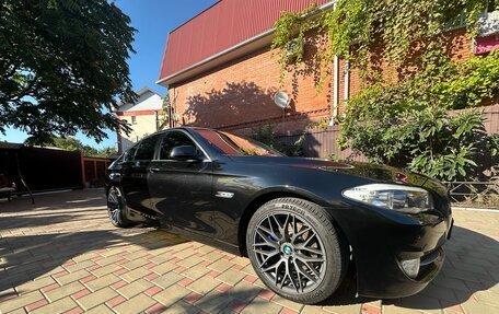 BMW 5 серия, 2012 год, 1 930 000 рублей, 7 фотография