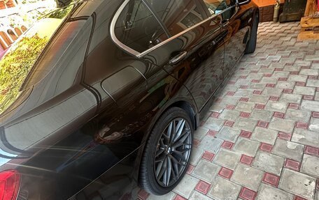 BMW 5 серия, 2012 год, 1 930 000 рублей, 13 фотография