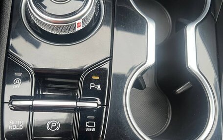 KIA K5, 2019 год, 2 300 000 рублей, 23 фотография