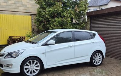 Hyundai Solaris II рестайлинг, 2015 год, 1 109 000 рублей, 1 фотография