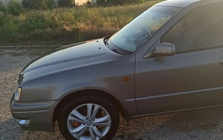 Toyota Vista, 1996 год, 400 000 рублей, 3 фотография