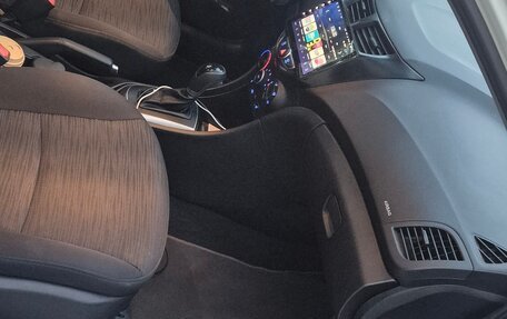 Hyundai Solaris II рестайлинг, 2015 год, 1 109 000 рублей, 3 фотография