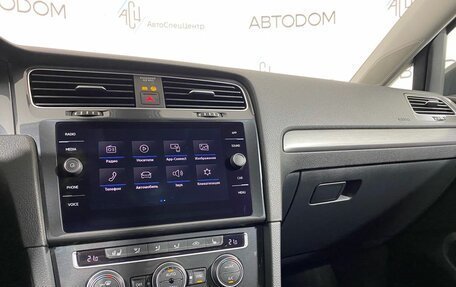 Volkswagen Golf VII, 2018 год, 2 097 700 рублей, 12 фотография