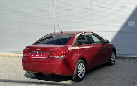 Chevrolet Cruze II, 2011 год, 530 000 рублей, 4 фотография