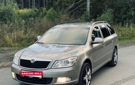 Skoda Octavia, 2010 год, 630 000 рублей, 2 фотография