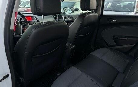 Opel Astra J, 2013 год, 790 000 рублей, 14 фотография