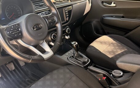 KIA Rio IV, 2018 год, 1 340 000 рублей, 11 фотография