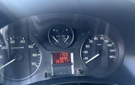 Peugeot Partner II рестайлинг 2, 2010 год, 555 000 рублей, 9 фотография