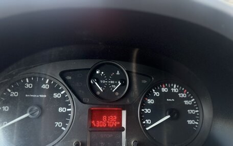 Peugeot Partner II рестайлинг 2, 2010 год, 555 000 рублей, 13 фотография