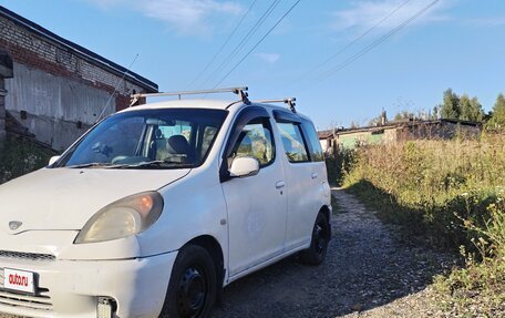 Toyota FunCargo, 2001 год, 250 000 рублей, 5 фотография