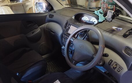 Toyota FunCargo, 2001 год, 250 000 рублей, 9 фотография
