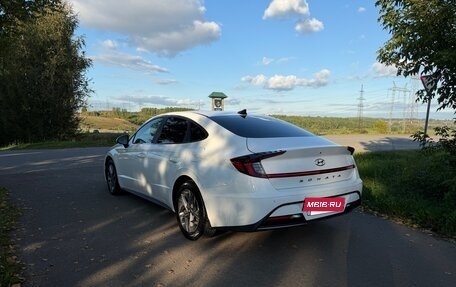 Hyundai Sonata VIII, 2020 год, 1 820 000 рублей, 4 фотография