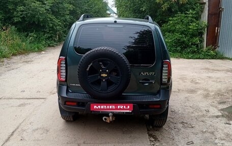Chevrolet Niva I рестайлинг, 2017 год, 630 000 рублей, 5 фотография