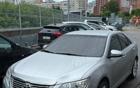 Toyota Camry, 2012 год, 1 790 000 рублей, 10 фотография