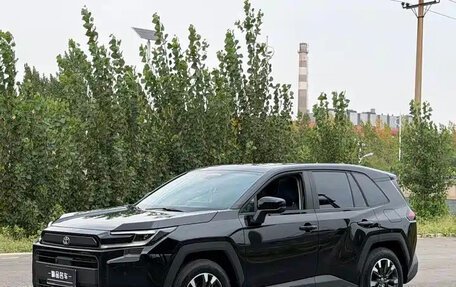 Toyota RAV4, 2026 год, 3 692 000 рублей, 1 фотография