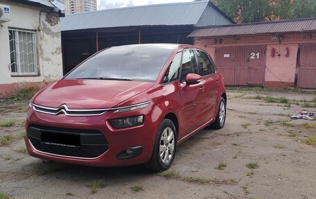 Citroen C4 Picasso II рестайлинг, 2014 год, 1 000 000 рублей, 3 фотография