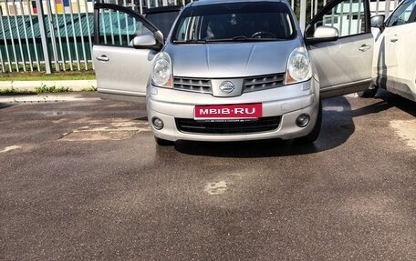 Nissan Note II рестайлинг, 2008 год, 385 000 рублей, 2 фотография